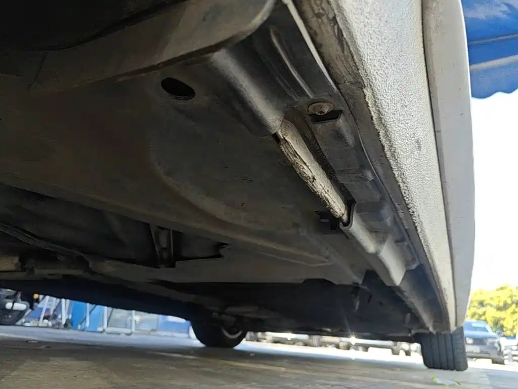 Audi A4L — миниатюра 4