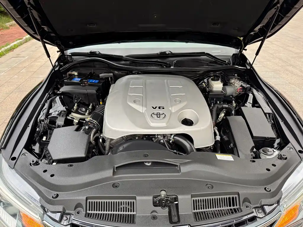 Toyota Reiz — миниатюра 17