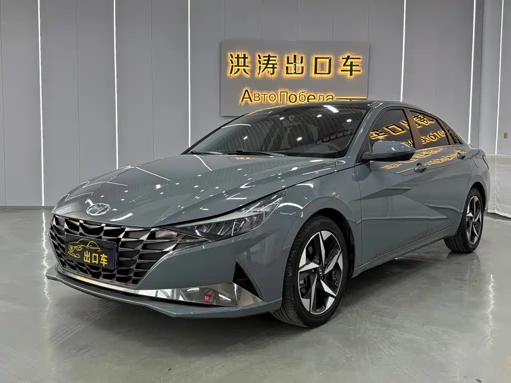 Hyundai Elantra 2022