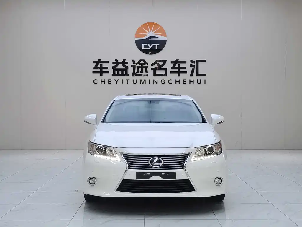 Lexus ES — миниатюра 2