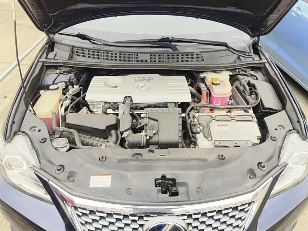 Lexus CT — миниатюра 20