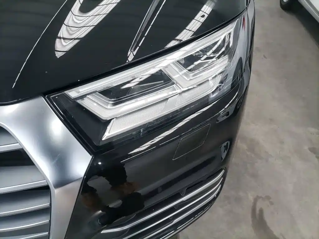 Audi Q5L — миниатюра 24
