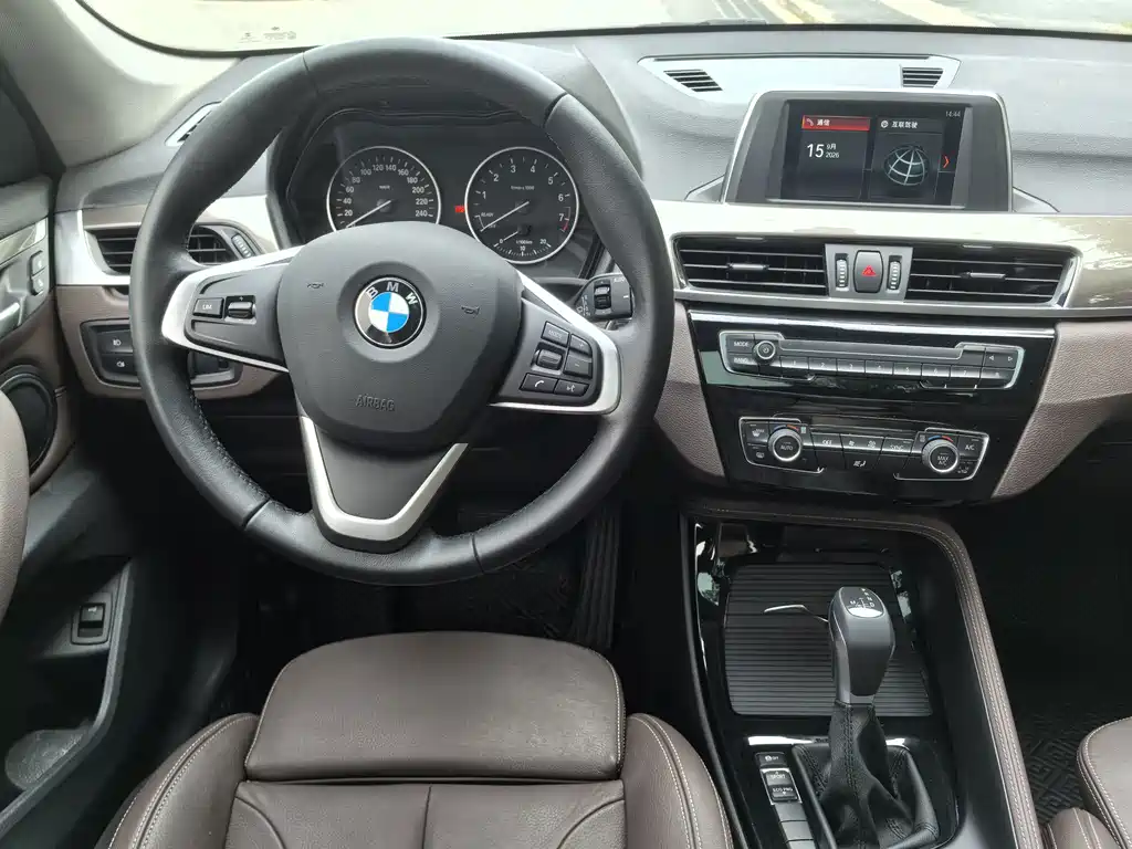 BMW X1 — миниатюра 10