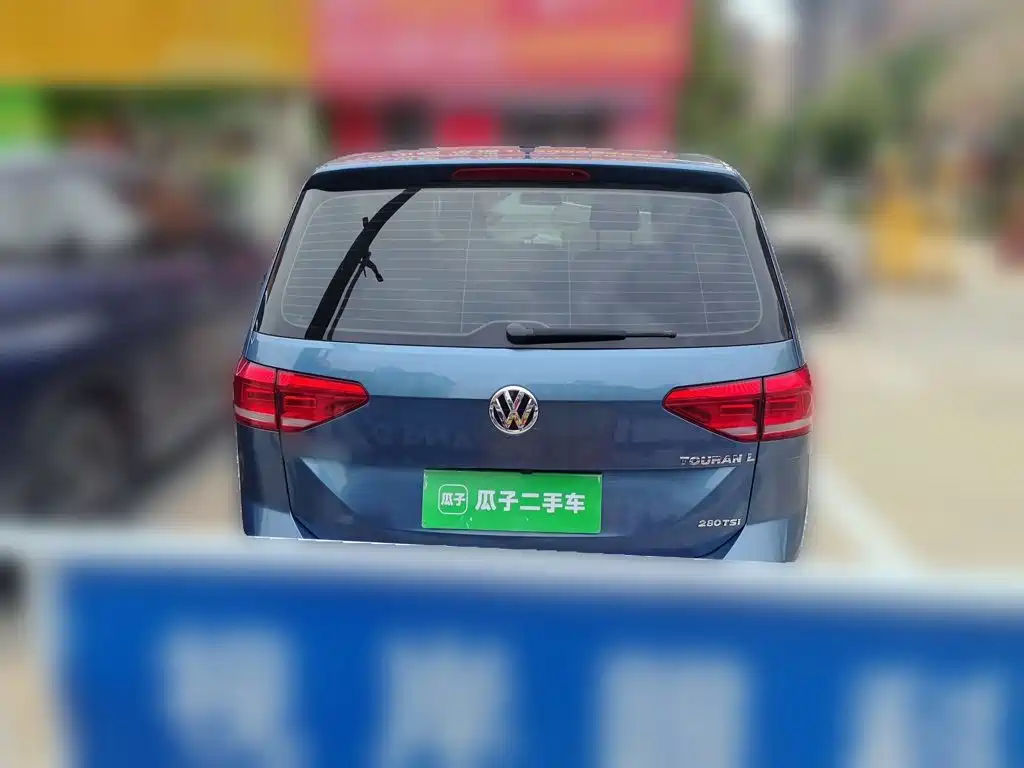 Volkswagen Touran — миниатюра 3
