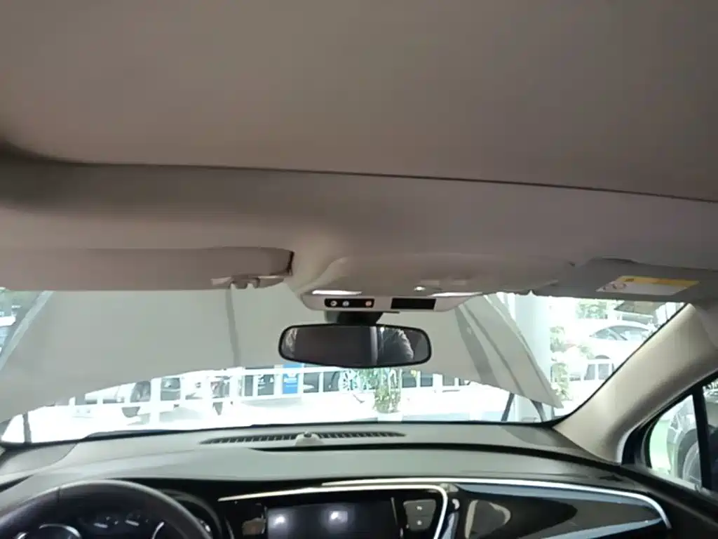 Buick Envision Plus — миниатюра 23