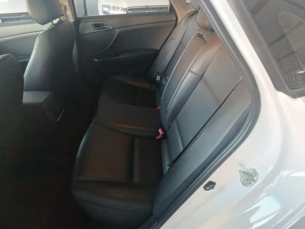 Hyundai Mistra — миниатюра 17