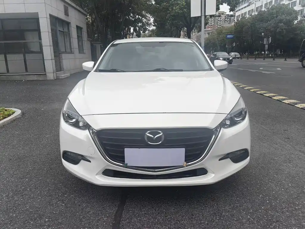 MAZDA 3 ANGKESAILA
