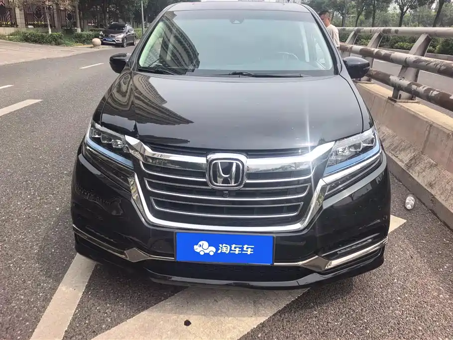 Honda Elysion 2019 2.0L