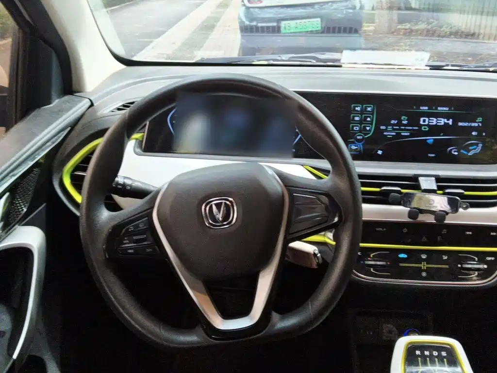 Changan Benben E-Star — миниатюра 11
