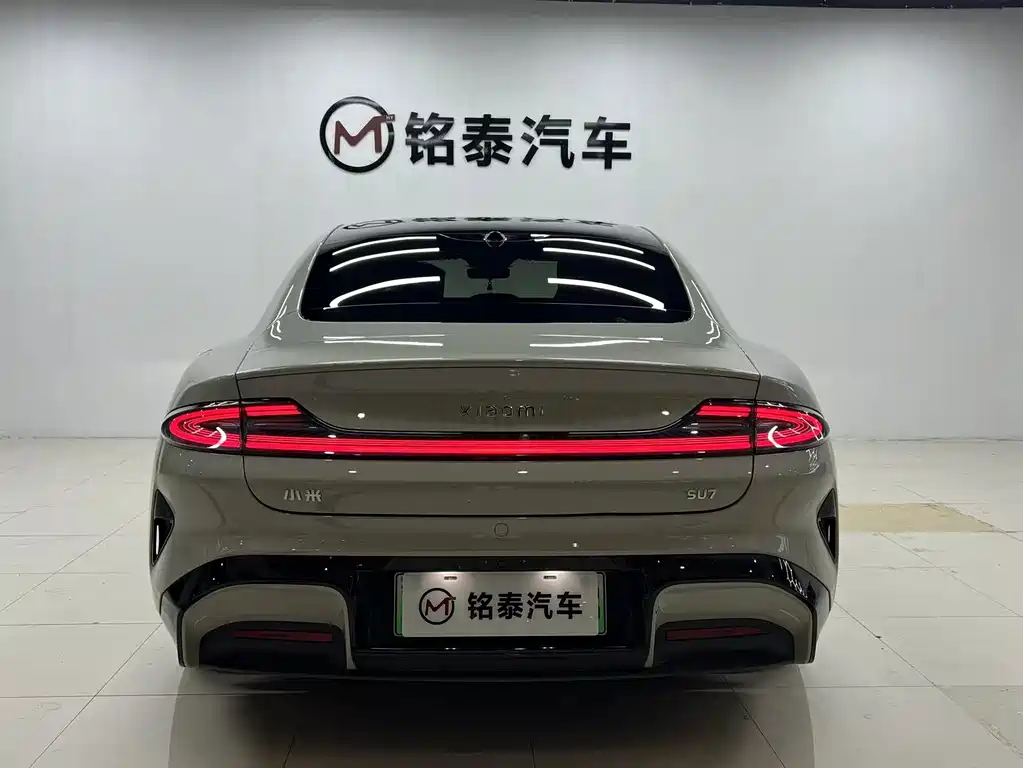 Xiaomi SU7 — миниатюра 9