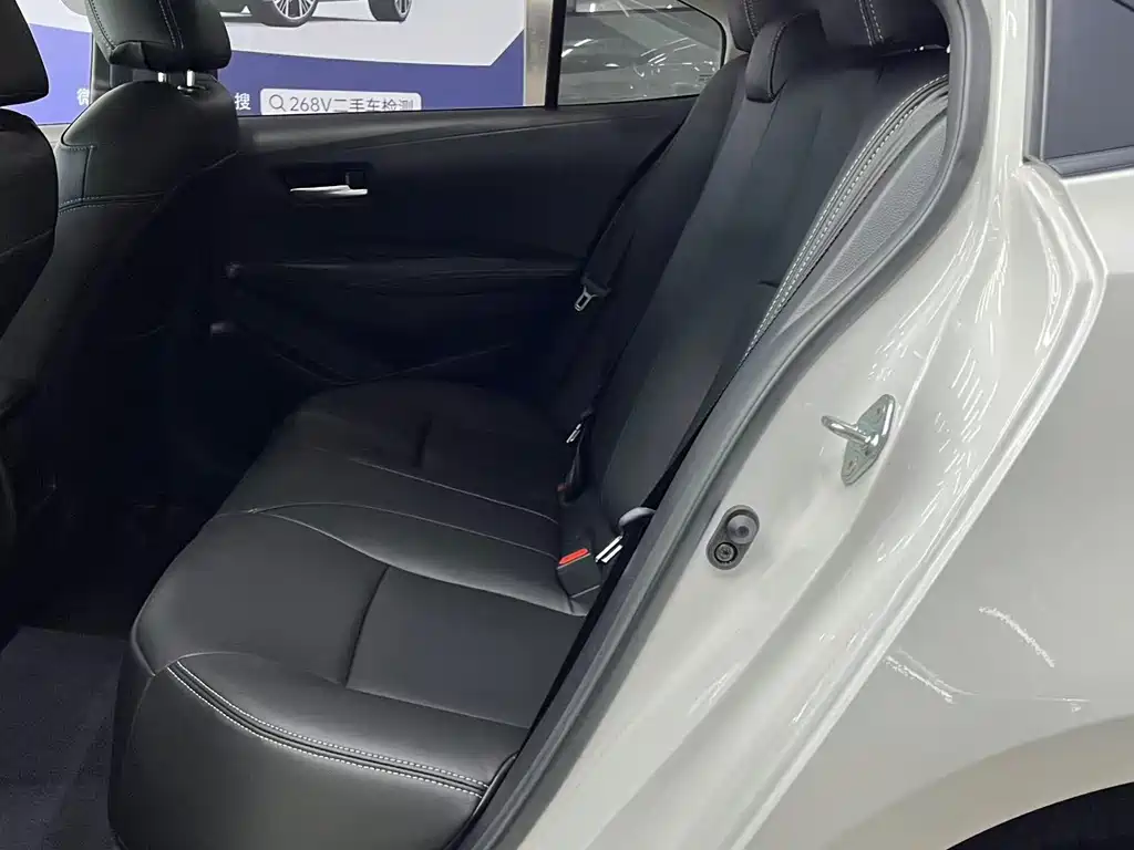Toyota Corolla — миниатюра 12