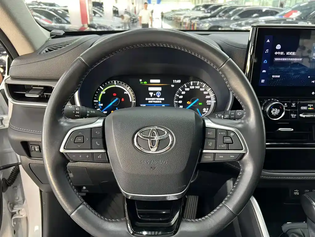 Toyota Highlander — миниатюра 10