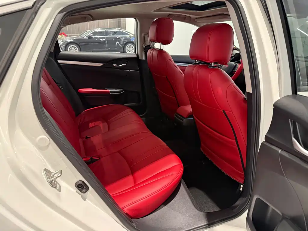 Honda Civic — миниатюра 7