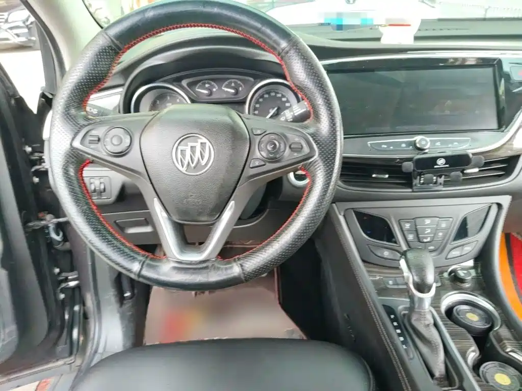 Buick Envision Plus — миниатюра 13