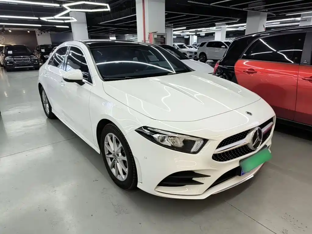 Mercedes-Benz A-Class — миниатюра 4