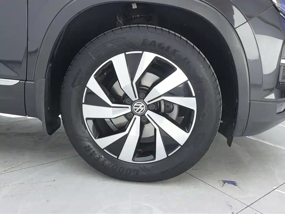 Volkswagen Tayron 2019 330TSI Luxury VI