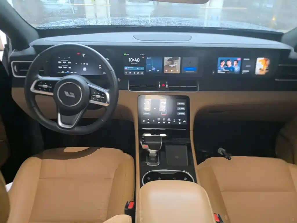 Li Auto Li ONE — миниатюра 10