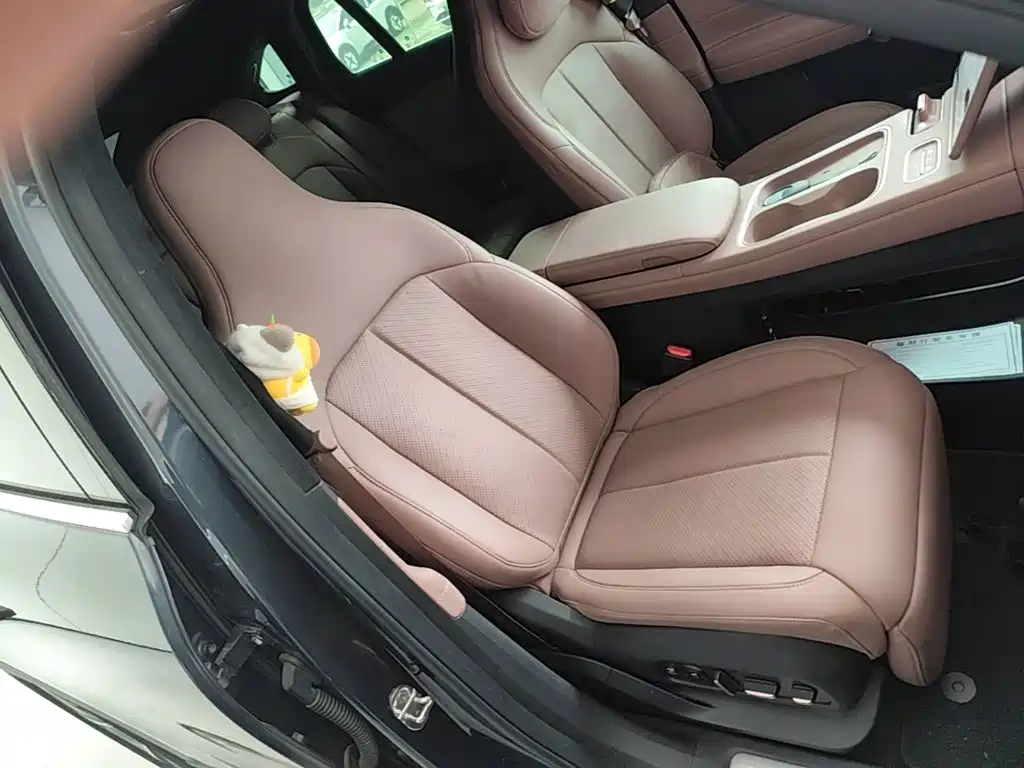 NIO EC6 — миниатюра 25