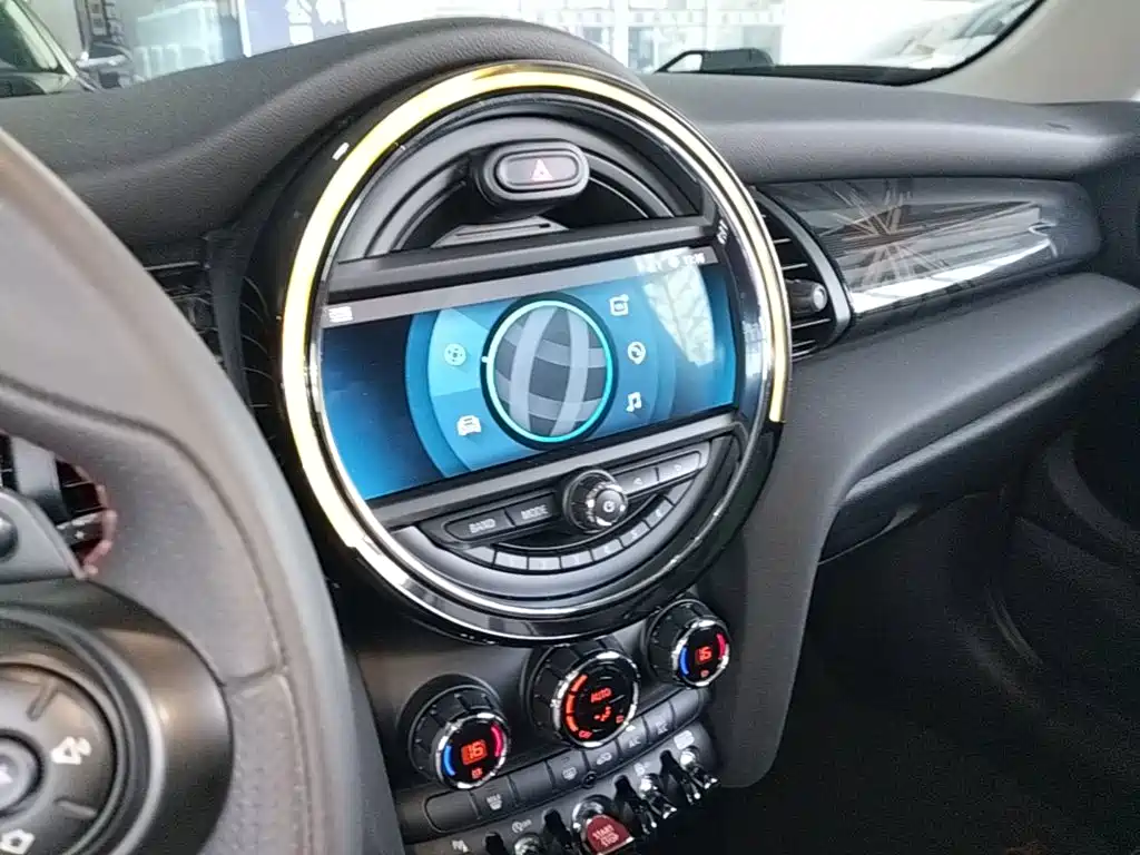 MINI Mini — миниатюра 13