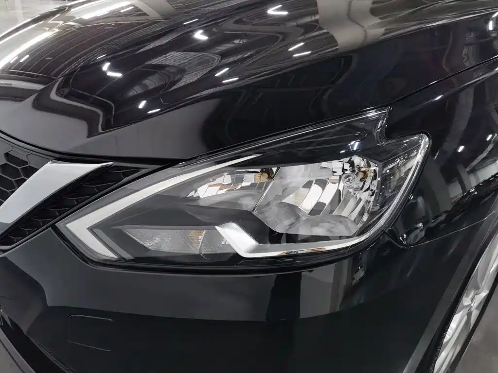 Nissan Sylphy — миниатюра 7