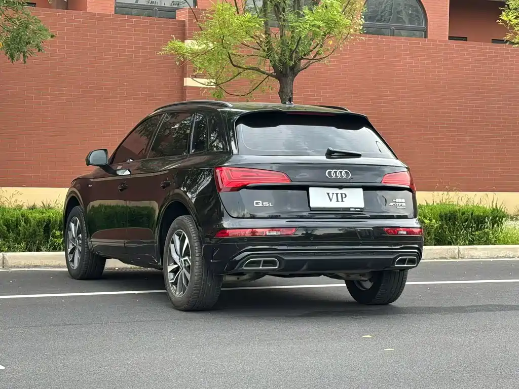 Audi Q5L — миниатюра 9