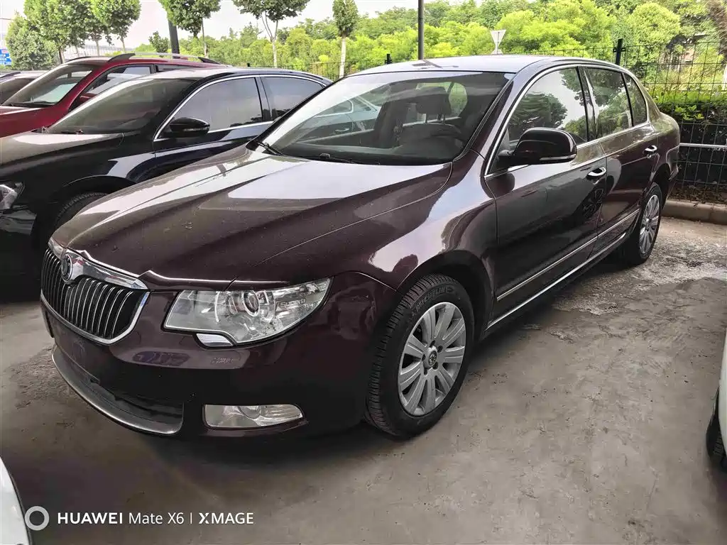 Skoda Superb 2012