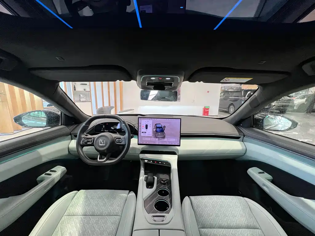 ZEEKR EXTREME KRYPTON 001