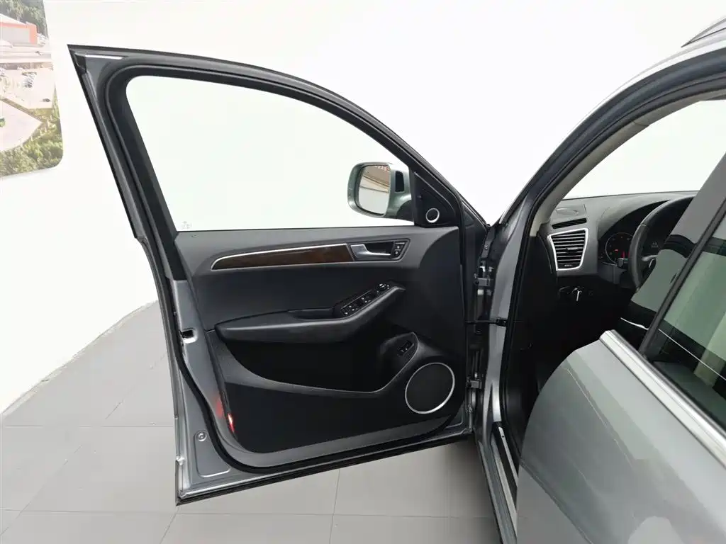 Audi Q5 2012 2.0TFSI Comfort
