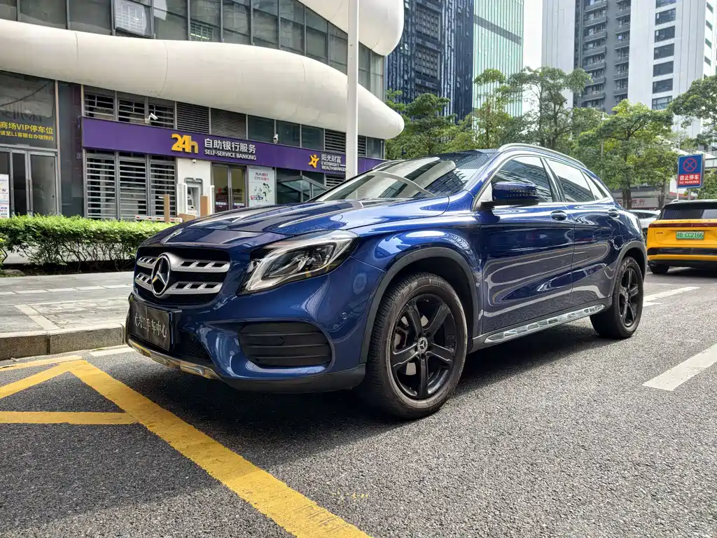 Mercedes-Benz GLA 2019