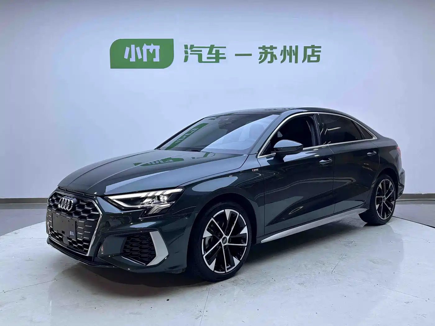 奥迪A3 2023款 改款 A3L Limousine 35 TFSI 时尚运动型 2023