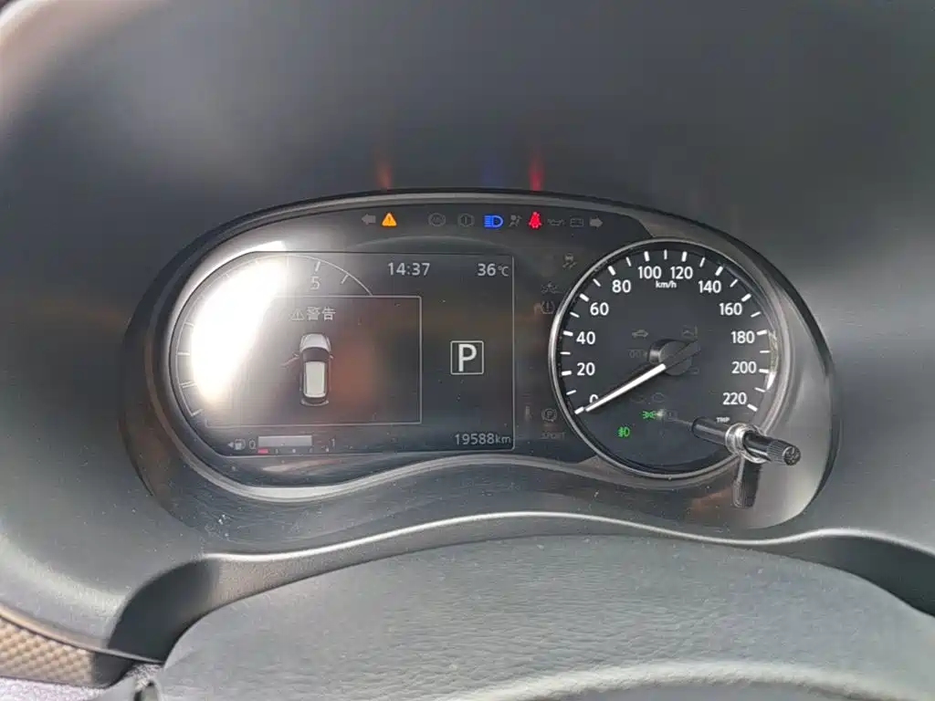 Nissan Kicks — миниатюра 12