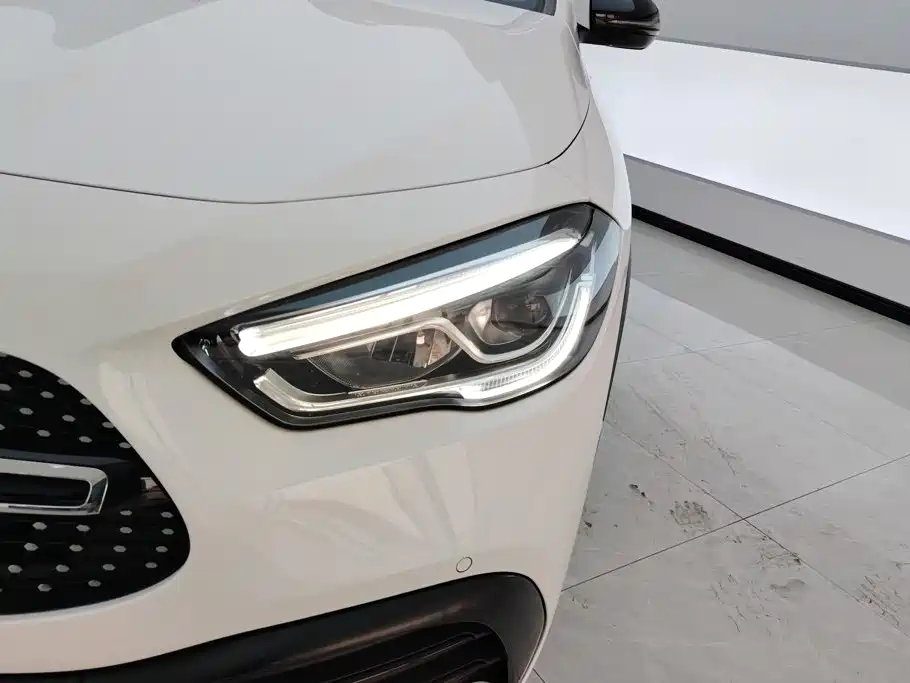 Mercedes-Benz GLA — миниатюра 5