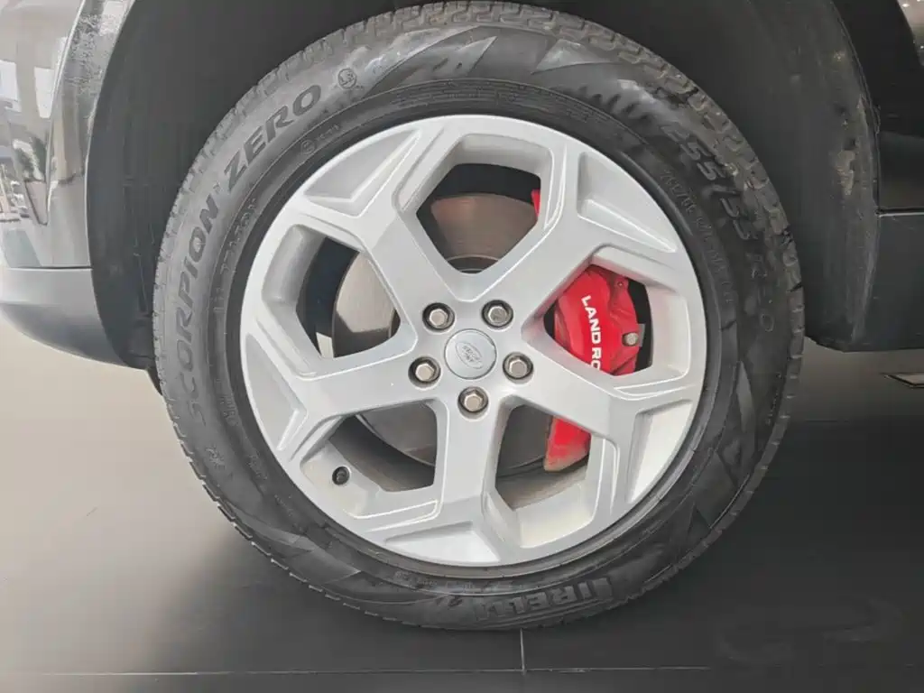 Land Rover Sport PHEV — миниатюра 23