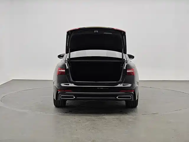 Audi A6L — миниатюра 10