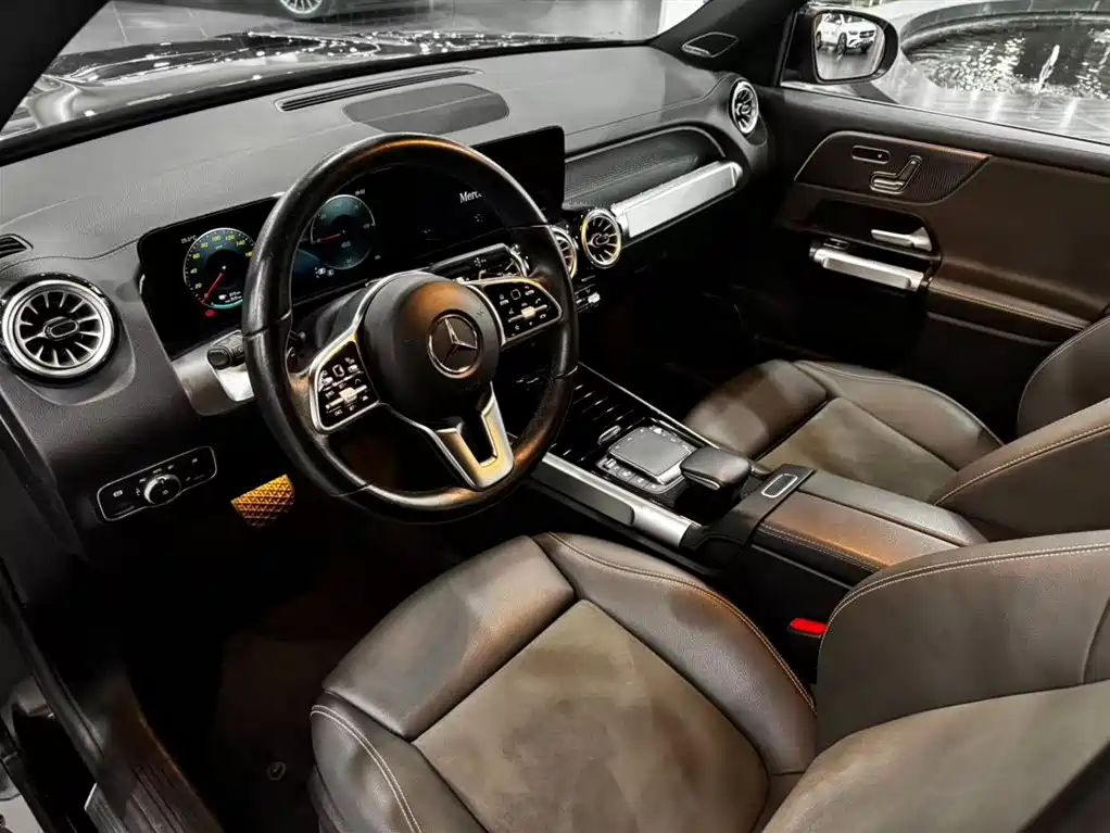 Mercedes-Benz EQB — миниатюра 9
