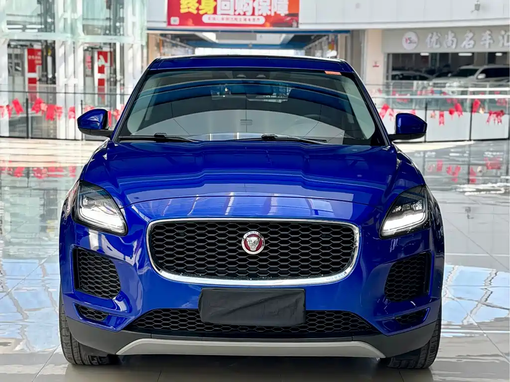 Jaguar E-PACE — миниатюра 2