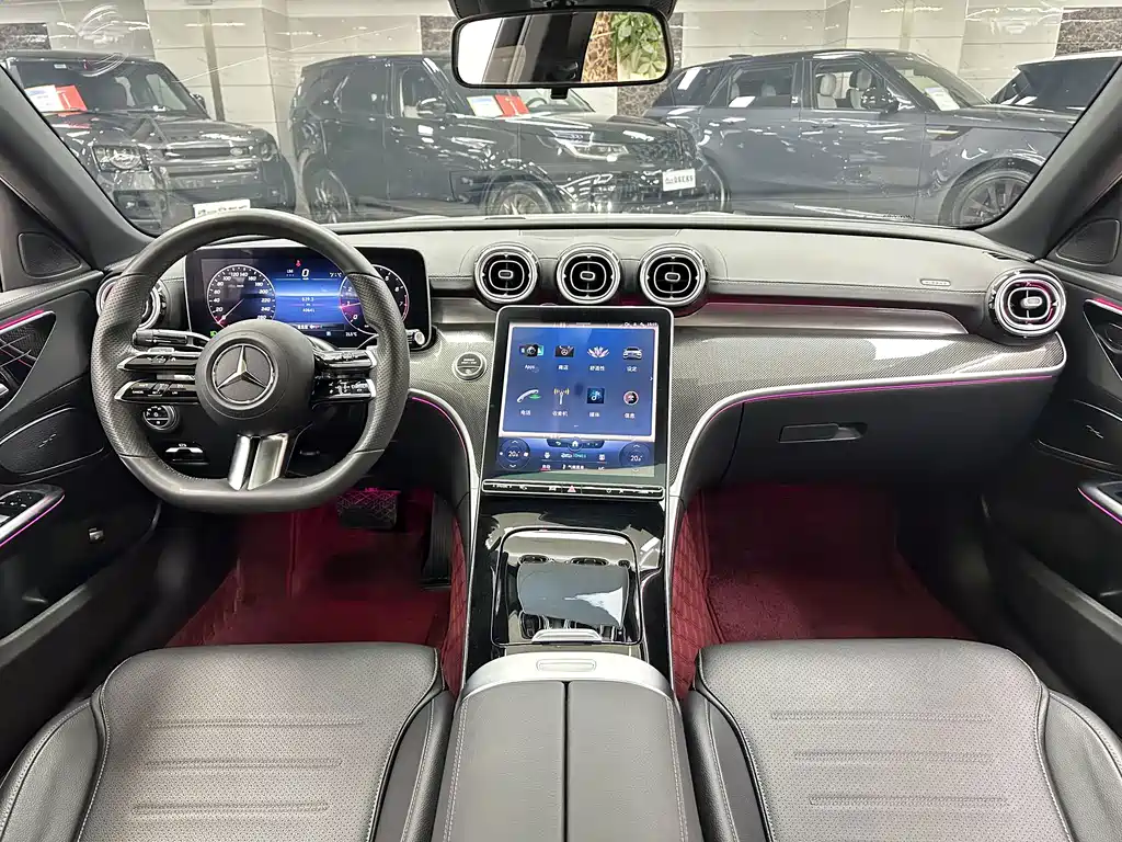 Mercedes-Benz C-Class — миниатюра 13