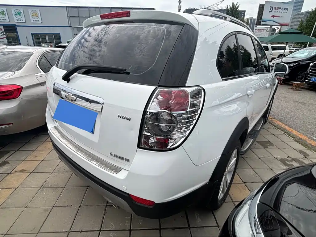 Chevrolet Captiva — миниатюра 6