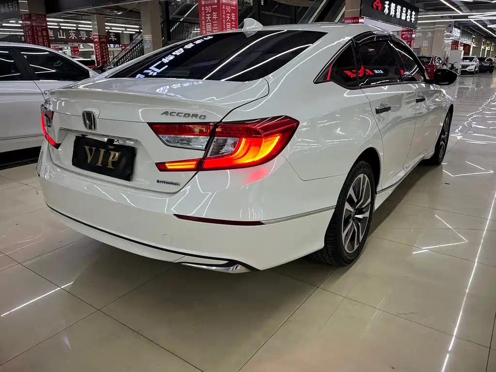Honda Accord — миниатюра 14