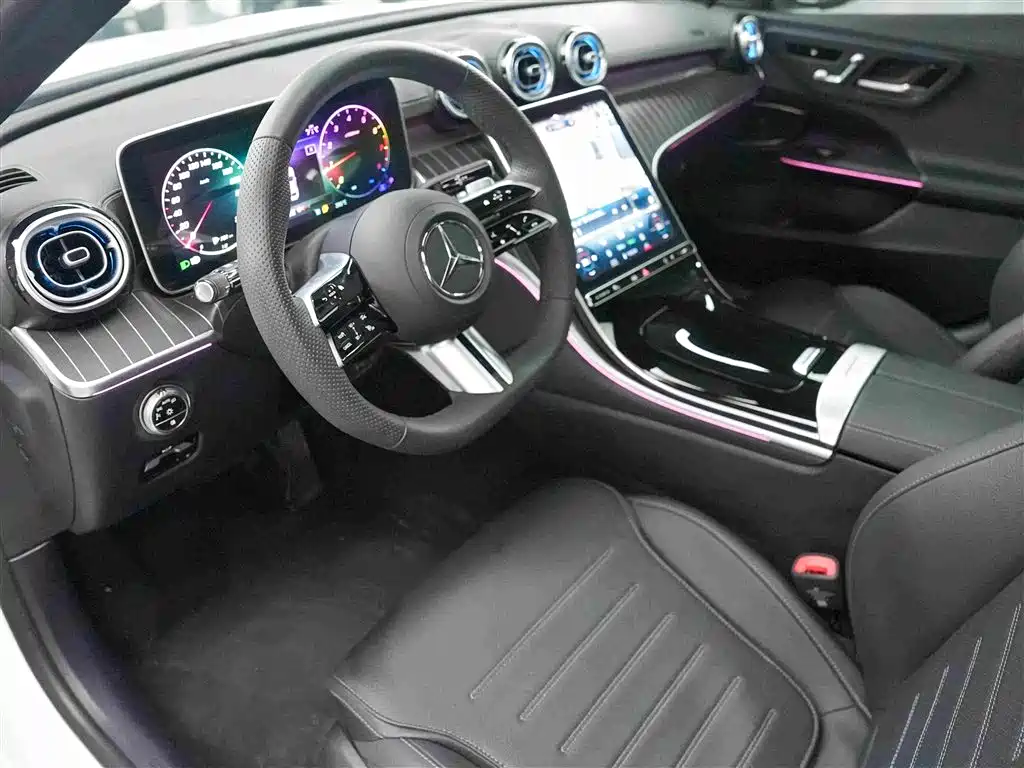 Mercedes-Benz C-Class — миниатюра 8