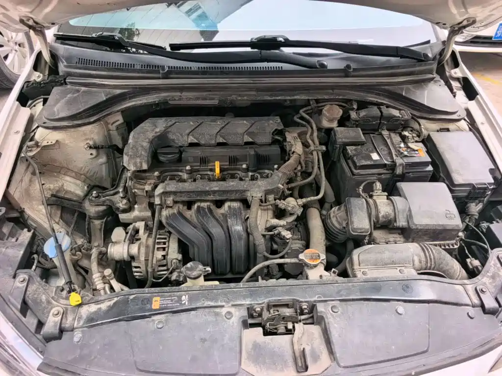 Hyundai Elantra — миниатюра 20