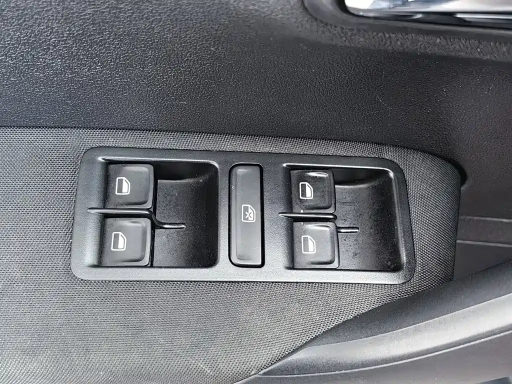 Volkswagen Polo — миниатюра 9