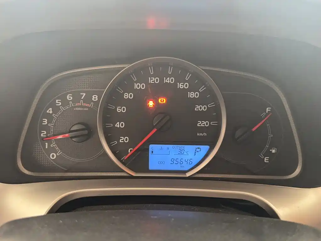 Toyota RAV4 — миниатюра 15