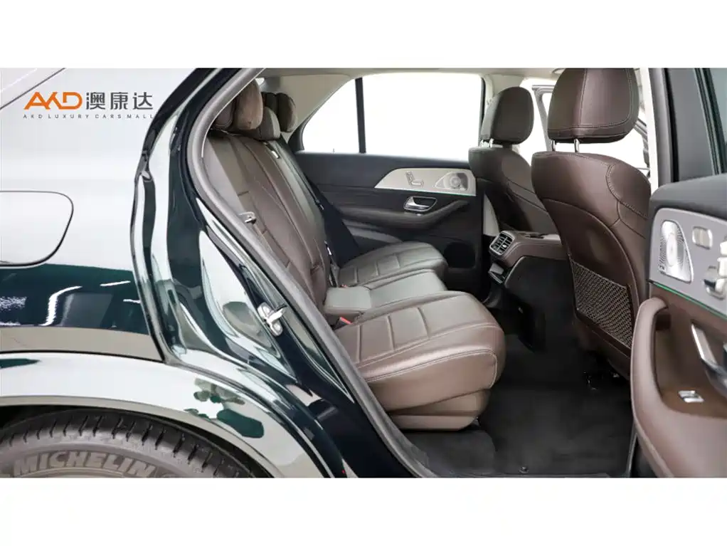 Mercedes-Benz GLE (Import) — миниатюра 8