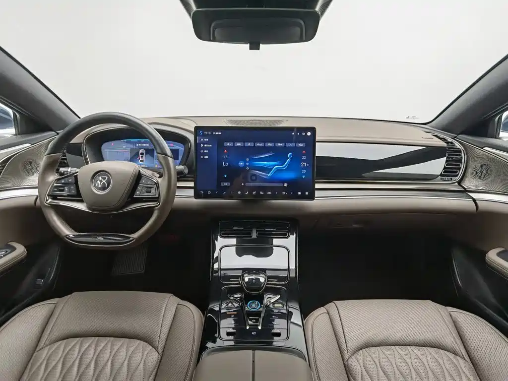 BYD Han — миниатюра 5