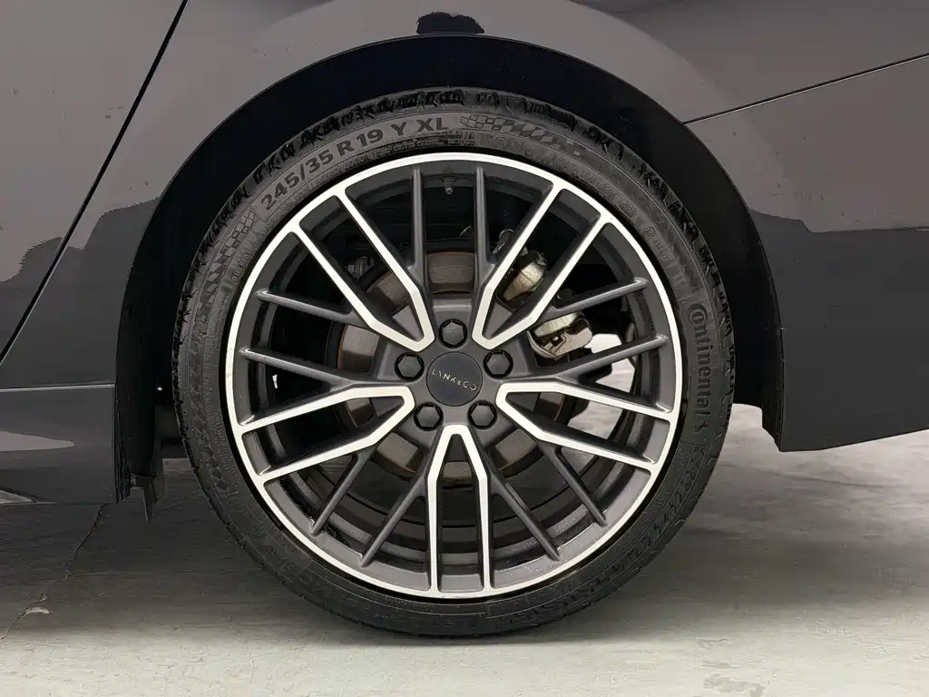 Lynk & Co 03 — миниатюра 16