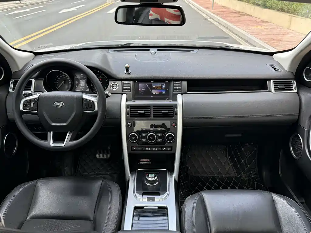 Land Rover Discovery Sport — миниатюра 11