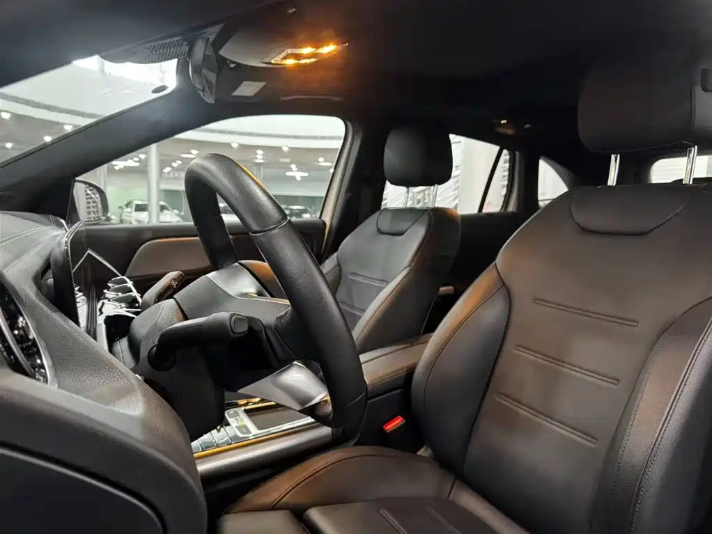 Mercedes-Benz GLA — миниатюра 11