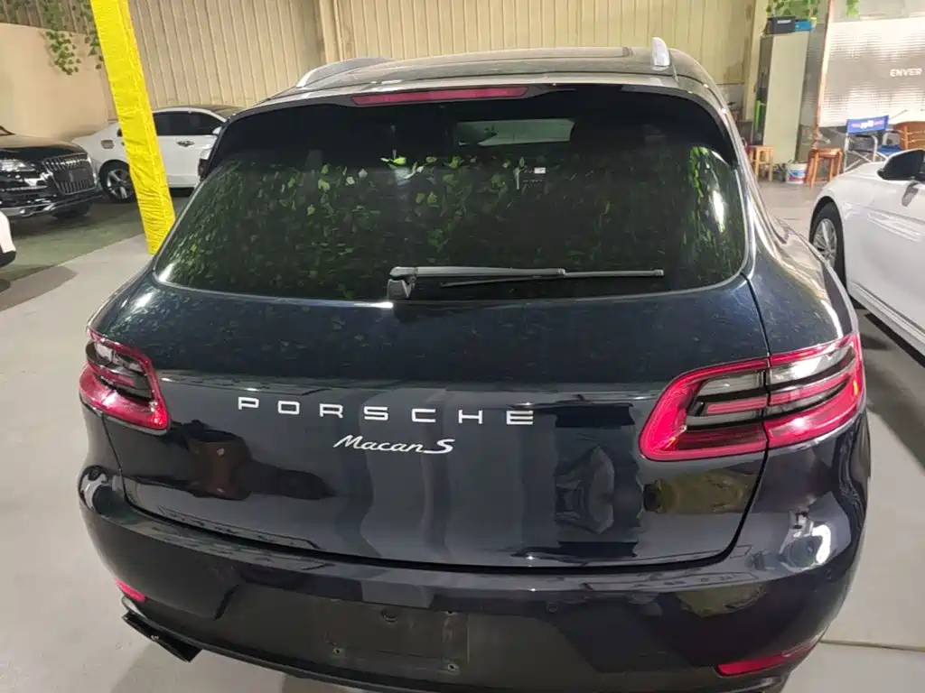 Porsche Macan — миниатюра 6