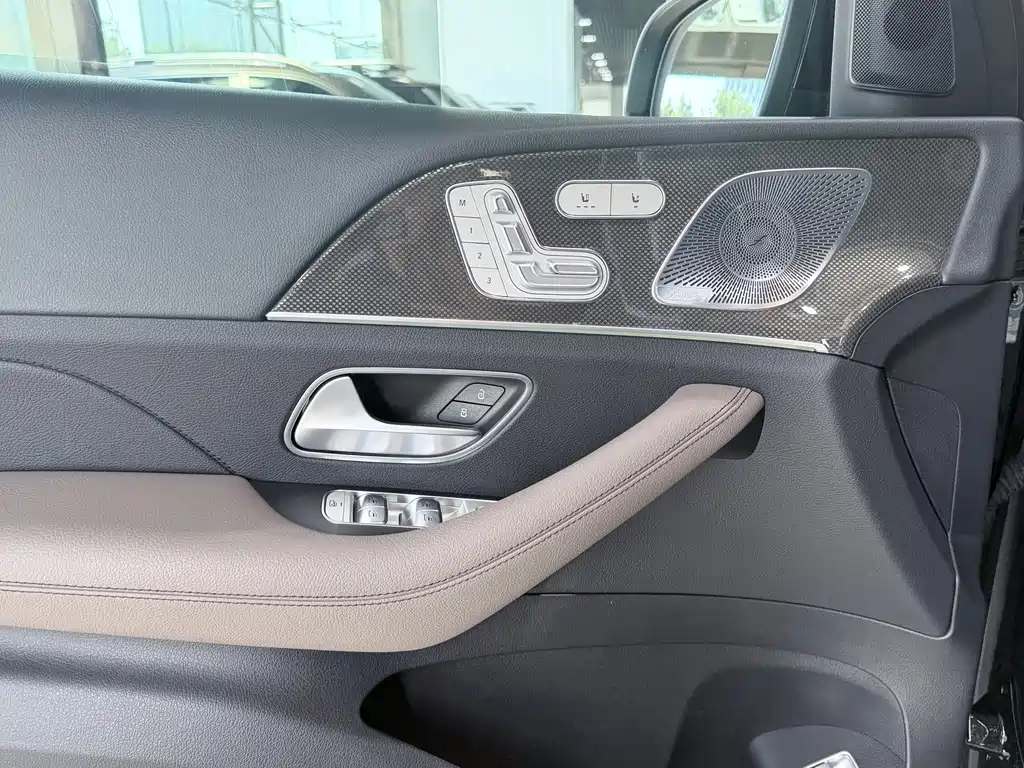 Mercedes-Benz GLE Coupe — миниатюра 12
